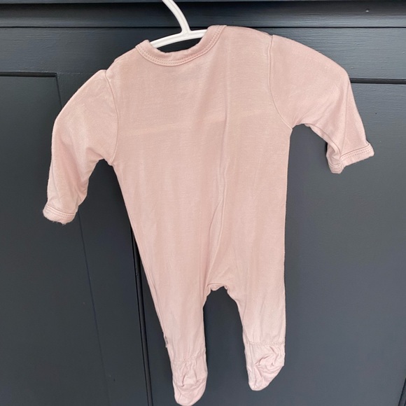 Kyte Footie (Newborn - Blush) - Picture 3 of 4